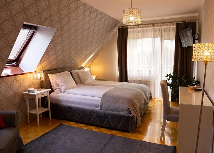 Biala Magnolia מלון *