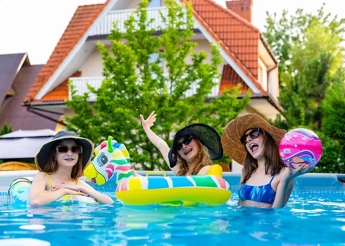 Biala Magnolia * נובי טארג