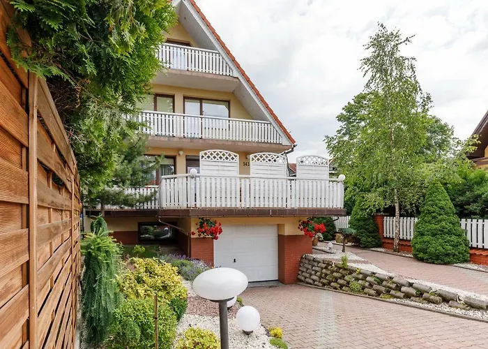 מלון Biala Magnolia נובי טארג