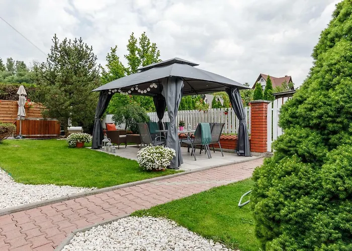 Biala Magnolia * נובי טארג